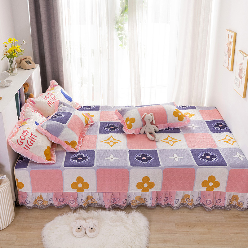 anti-skidding Bed cover