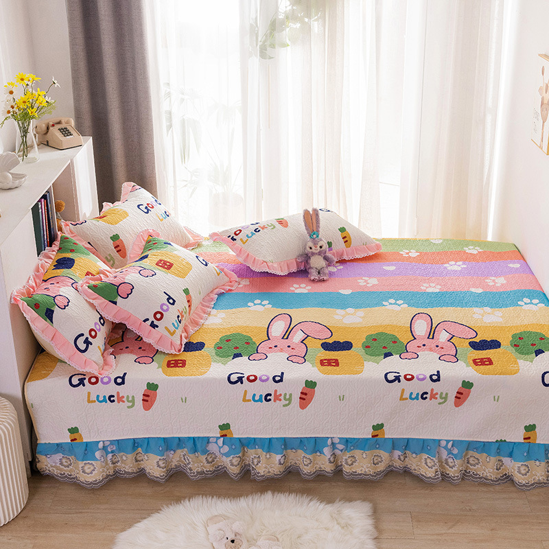 anti-skidding Bed cover